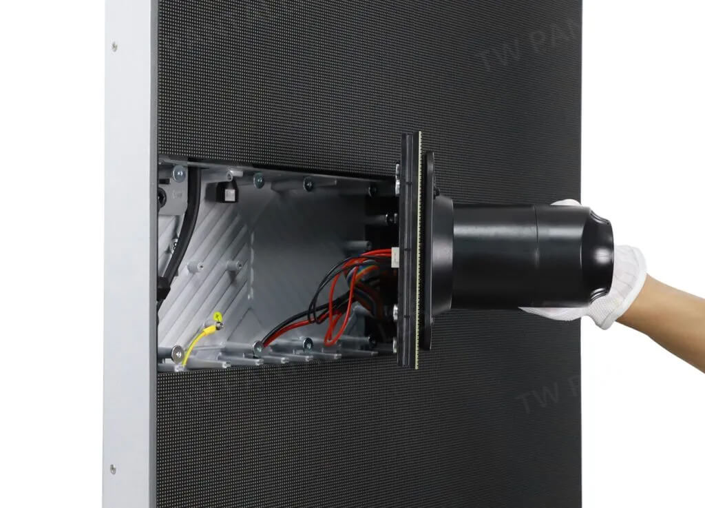 TW1920iP3 LED Display 4